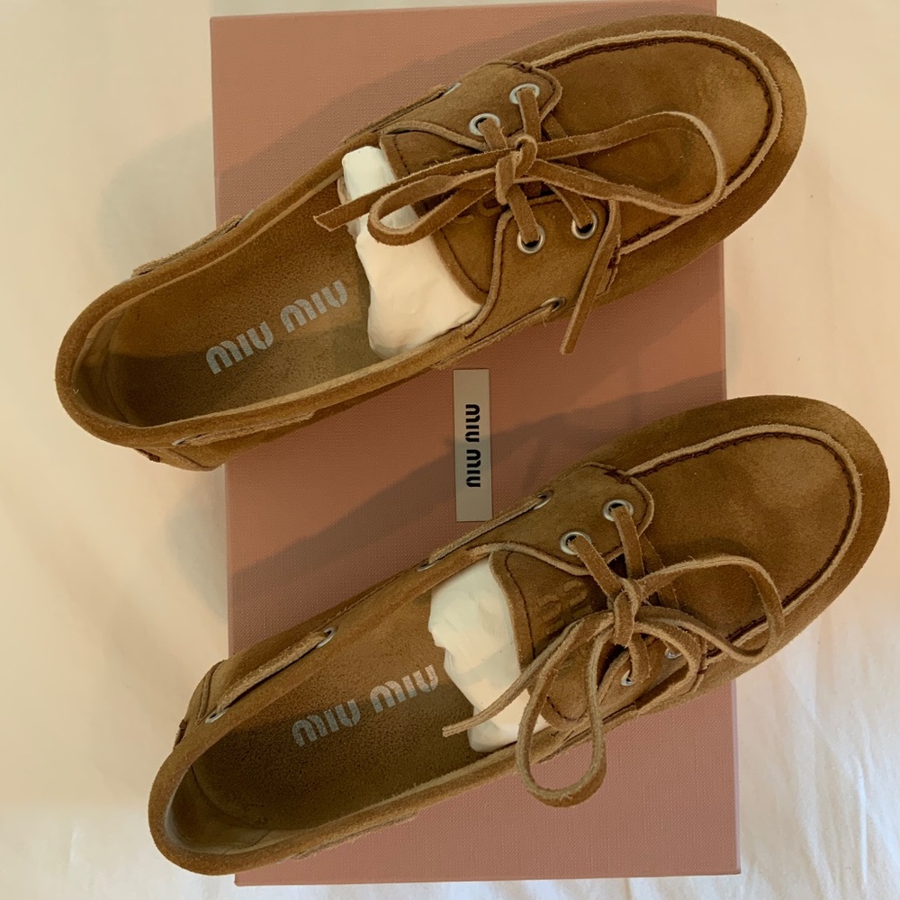 Miu Miu faded unlined suede loafers - Picture 2 of 9